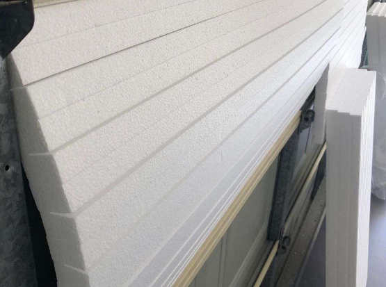 Keep Cool With Insulation From Insulsqueeze